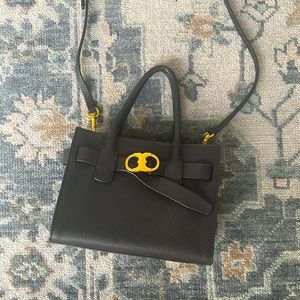 Tory Burch mini tote bag. 10x7x4 inches. Interior zip pocket. Shoulder strap.